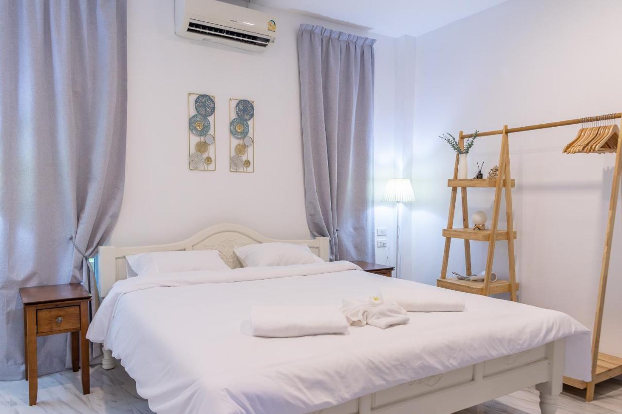 Villa Apple Haad Chao Phao